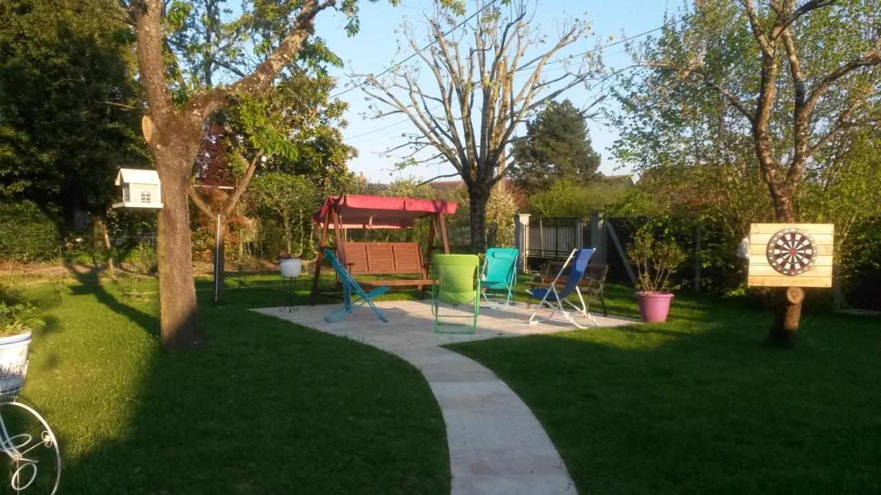 Suite Familiale 2 Chambre Saint-Ouen-les-Vignes Exterior foto
